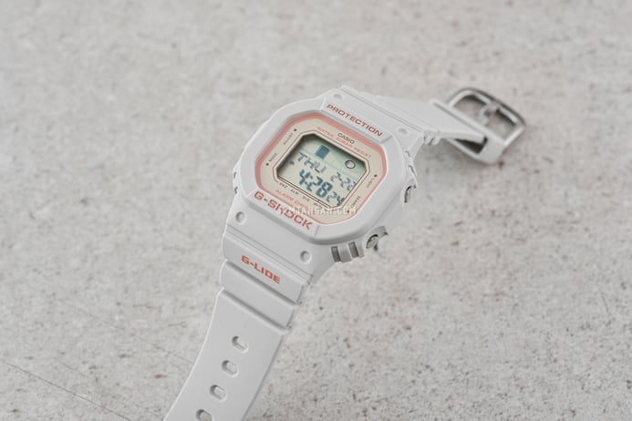 Casio G-Shock GLX-S5600-7DR G-Lide Digital Dial White Resin Band