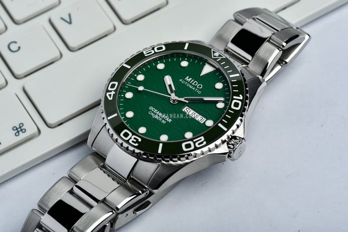 MIDO Ocean Star 200C M042.430.11.091.00 Men Automatic Green Dial Stainless Steel Strap