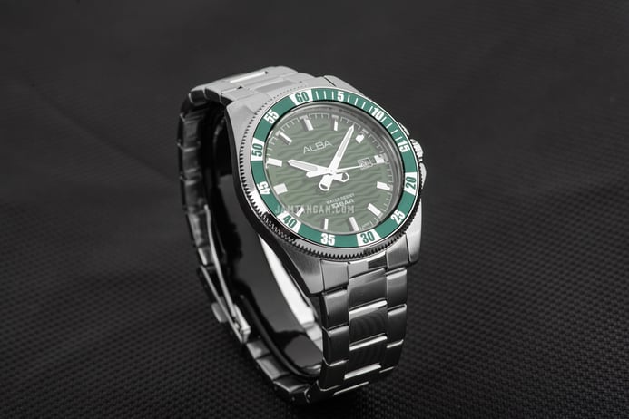 Alba Active AG8L87X1 Men Green Patterned Dial Stainless Steel Strap