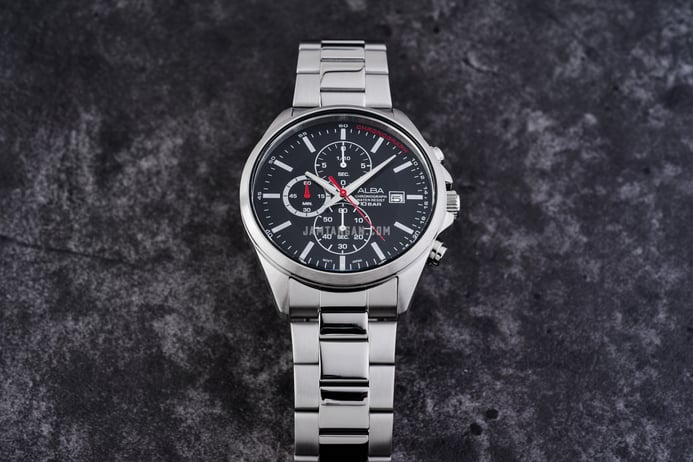 Alba Active AM3943X1 Men Chronograph Black Dial Stainless Steel Strap