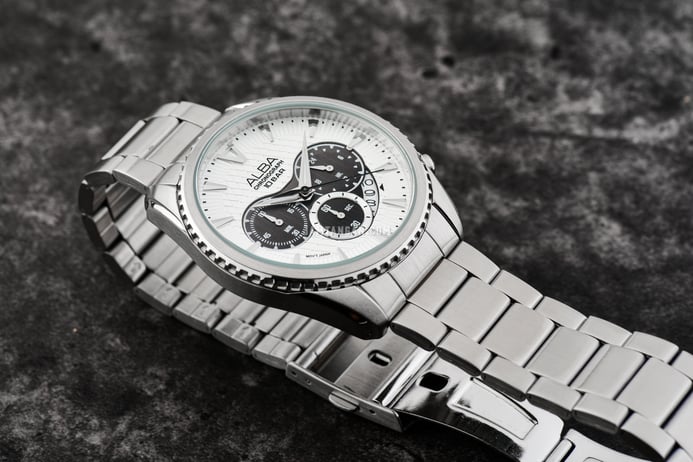 Alba Signa AT3J17X1 Chronograph Men Silver White Grey Gradation Patterned Dial Stainless Steel Strap
