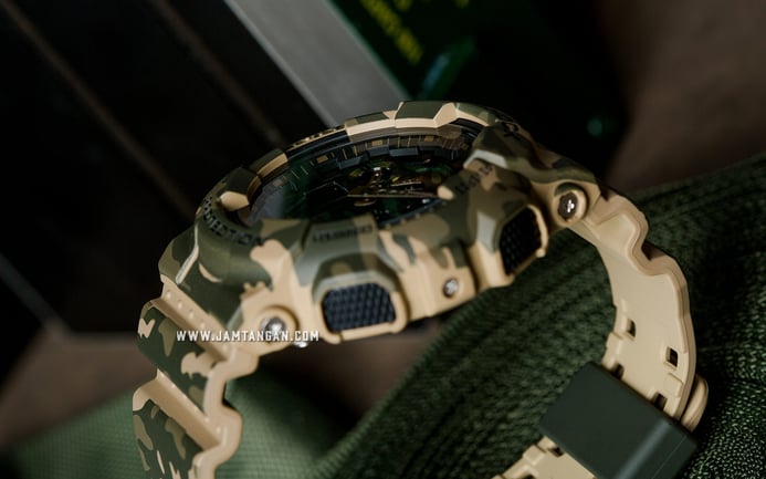 Casio G-Shock GA-100CM-5ADR Camouflage Series Digital Analog Dial Sand Camouflage Resin Band
