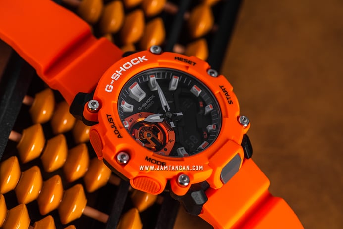Casio G-Shock GA-2200M-4ADR Carbon Core Guard Digital Analog Dial Orange Resin Band