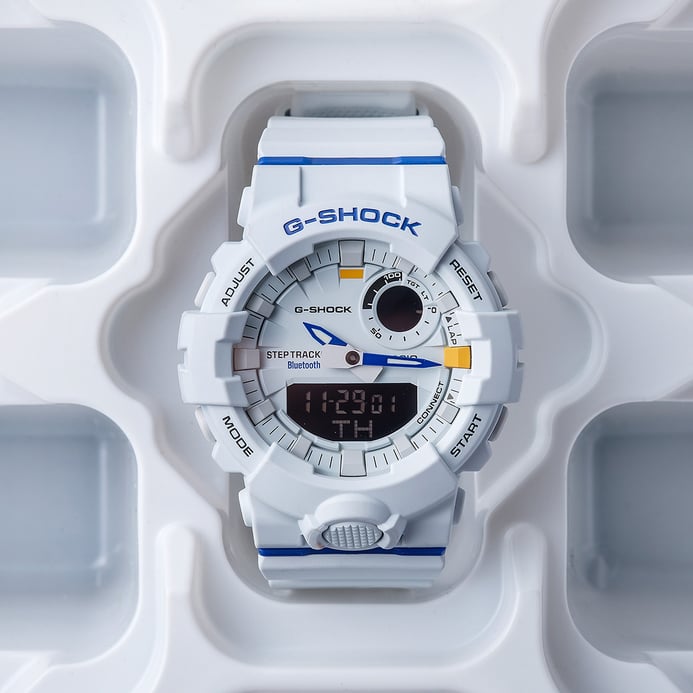 Casio G-Shock GBA-800DG-7ADR G-Squad Men Digital Analog Dial White Resin Band