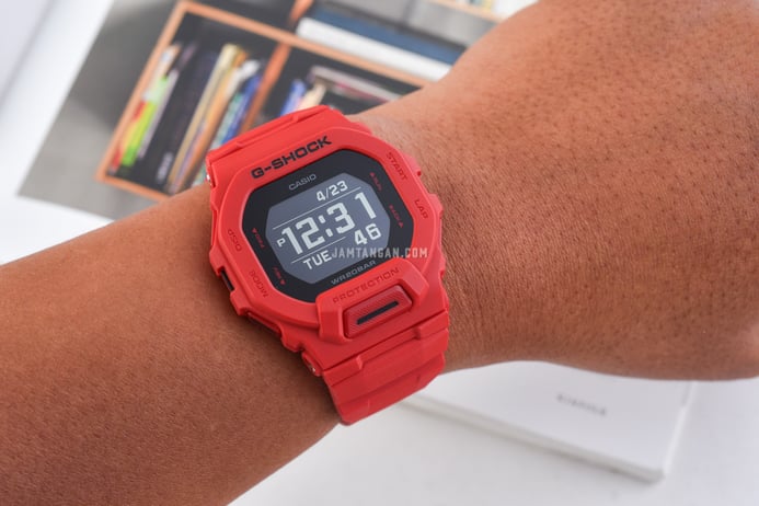 Casio G-Shock GBD-200RD-4DR Red Out Men Black Digital Dial Red Resin Band