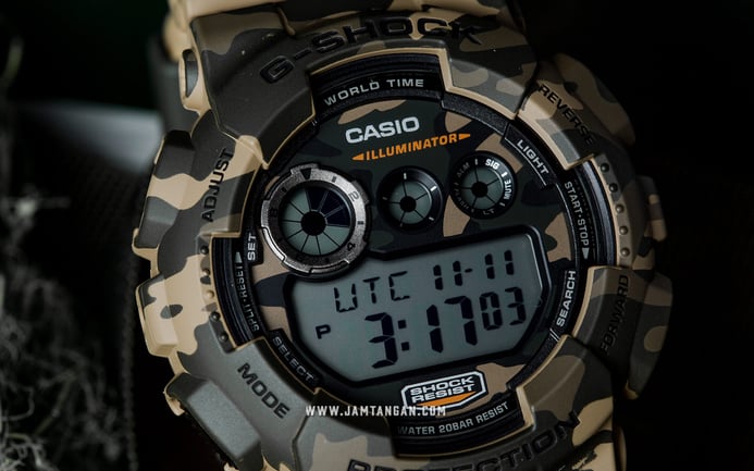 Casio G-Shock GD-120CM-5DR Camouflage Series Digital Dial Brown Camouflage Resin Band