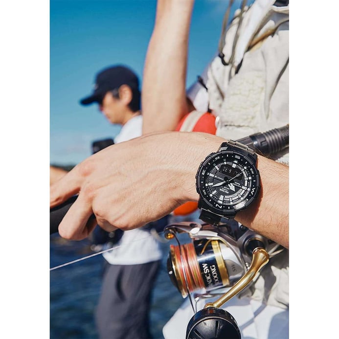 Casio Pro Trek PRT-B70YT-1DR Fishing Edition Black Dial Black Titanium Band