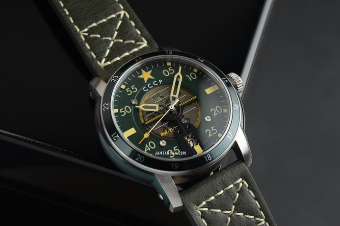 CCCP Mig-21 CP-7101-01 Automatic Men Green Dial Green Leather Strap Limited Edition