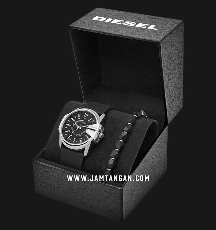 Diesel Master Chief DZ1907 Men Black Dial Black Leather Strap + Gift Set