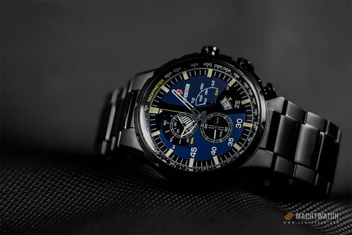Expedition E 6747 MC BIPBU Chronograph Men Blue Dial Black Stainless Steel Strap