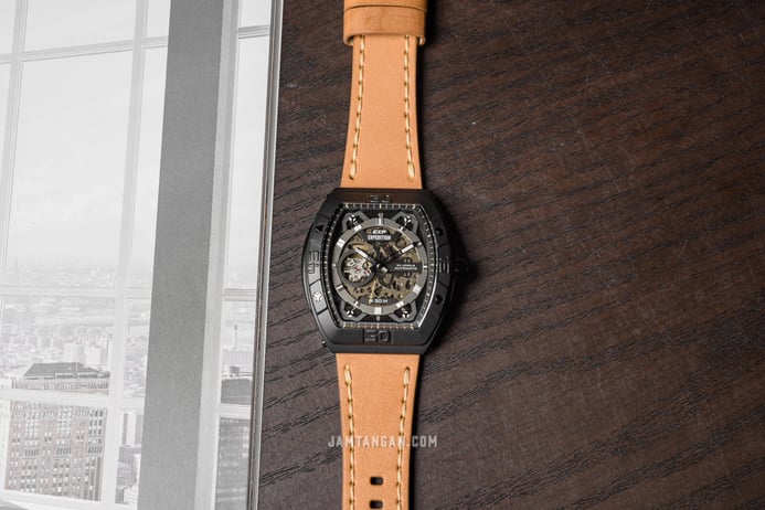 Expedition Automatic E 6800 MA LIPBAIV Black Skeleton Dial Light Brown Leather Strap