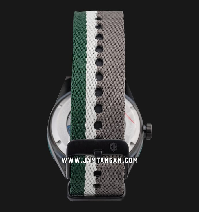 Expedition Automatic E 6819 MA NIPGN Water Resistant 200M Men Green Dial Nylon Strap