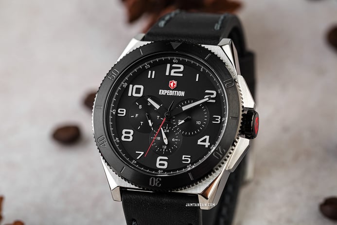 Expedition Modern Classic E 6823 MF LTBBA Men Black Dial Black Leather Strap