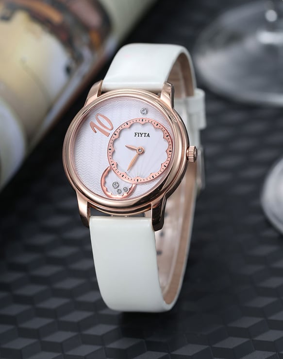 FIYTA Photographer L1560.B Luxury Women IF Collection White Leather Strap Watch