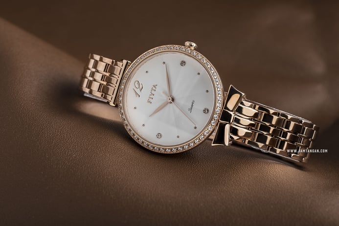 FIYTA Classic L851000.PWPD Young+ Ladies White Dial Rose Gold Stainless Steel Strap