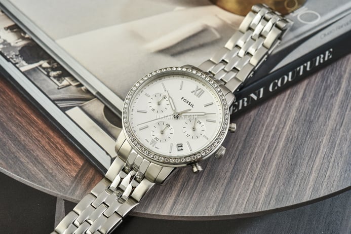 Fossil Neutra ES5217 Ladies Chronograph Silver Dial Stainless Steel Strap