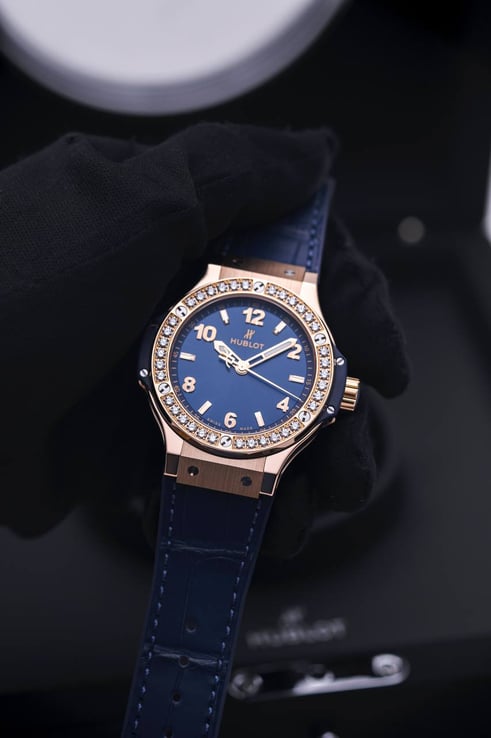 Hublot Big Bang 361.PX.7180.LR.1204 Gold Diamond Blue Sunray Dial Rubber and Leather Strap