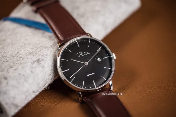 Jonas & Verus Automatic Series Y01545-A0.WWBLZ Japan Black Dial Brown Leather Strap