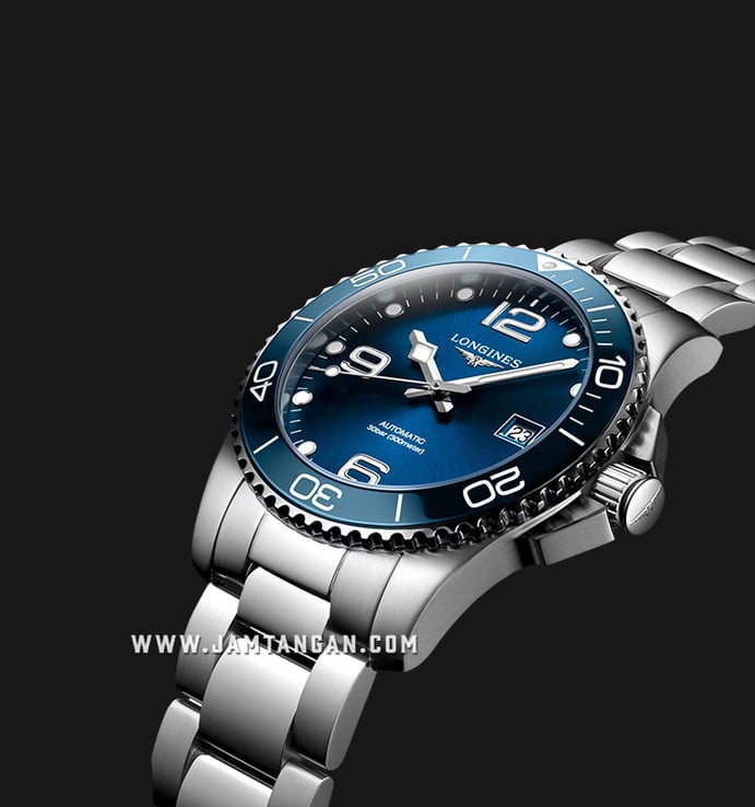 Longines HydroConquest L3.781.4.96.6 Automatic Sunray Blue Dial Stainless Steel Strap
