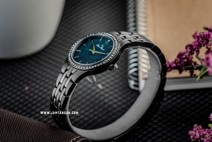 Lucien Piccard Jayne LP-28020-BB-33MOP Blue Mother of Pearl Dial Black Stainless Steel Strap