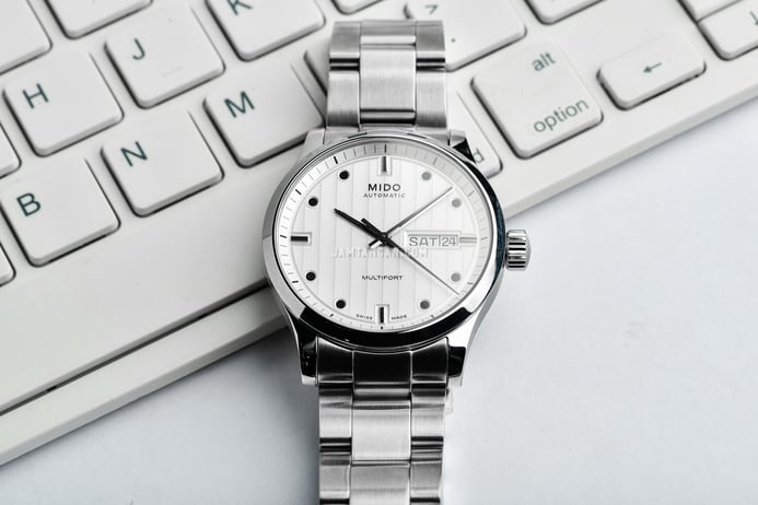 MIDO Multifort M005.830.11.031.00 Automatic Silver Dial Stainless Steel Strap