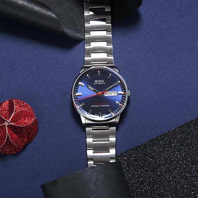 MIDO Commander M021.431.11.041.00 Chronometer Automatic Blue Dial Stainless Steel Strap