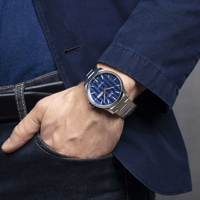 MIDO Multifort III M038.431.11.041.00 Chronometer 1 Blue Dial Stainless Steel Strap