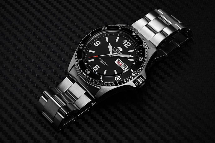 Orient Mako II FAA02001B Automatic Black Dial Stainless Steel Strap
