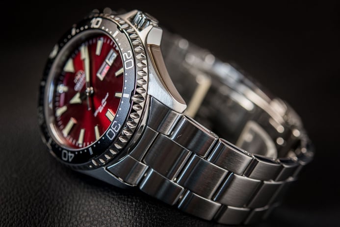 Orient Sports RA-AA0003R Kamasu Automatic Divers Red Dial Stainless Steel Strap