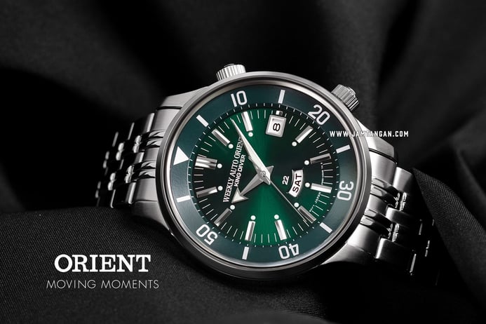 Orient King Diver RA-AA0D03E Weekly Auto Men Green Dial Stainless Steel Strap