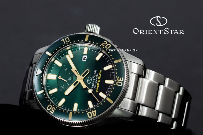 Orient Star RE-AU0307E Automatic Men Green Dial Stainless Steel Strap