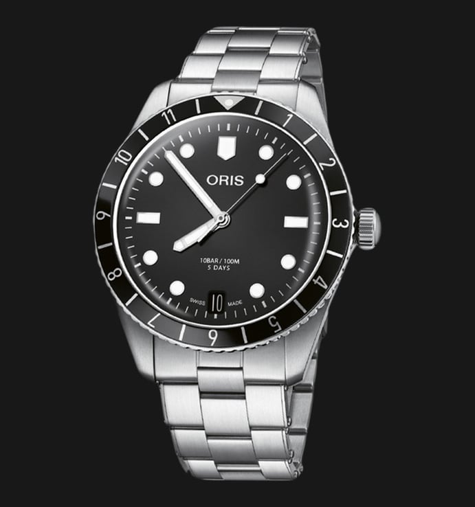 Oris Divers Sixty-Five 01-400-7772-4054-07-8-20-18 Black Dial Stainless Steel Strap