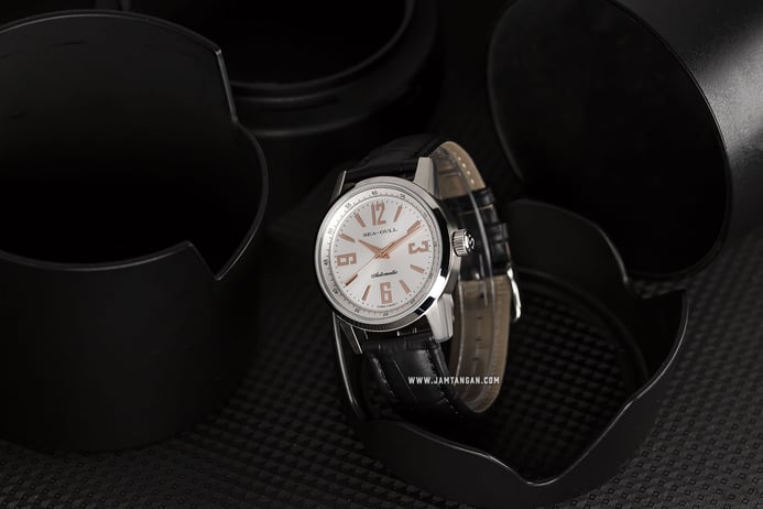 Seagull D819.437 Classic Automatic Mechanical White Dial Black Leather Strap