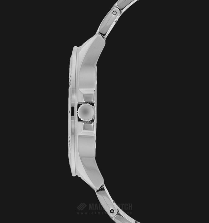 Seiko Quartz SGEH59P1 Neo Sports Watch White Dial Stainless Steel
