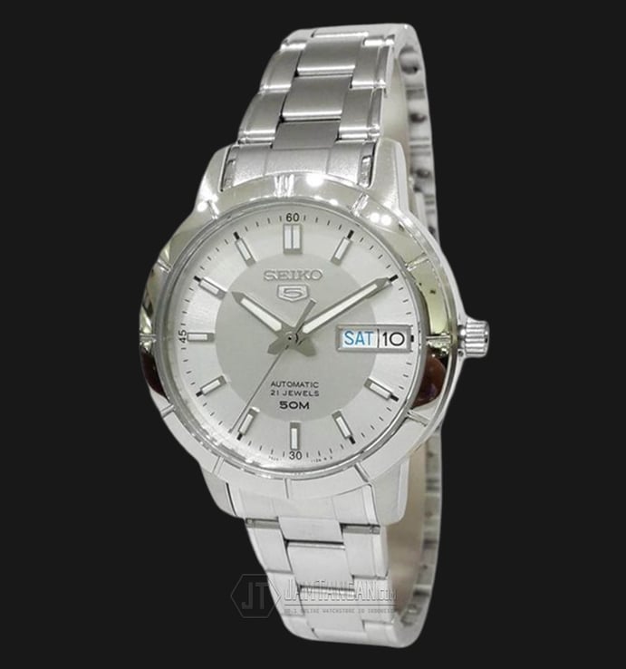 Seiko 5 SNK899K1 Automatic 21 Jewels Silver Dial Stainless Steel Bracelet