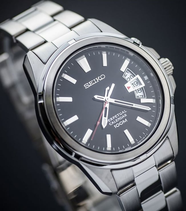 Seiko Classic SNQ131P1 Perpetual Calender Black Dial Stainless Steel Strap