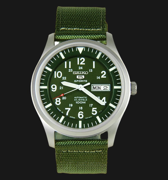 Seiko 5 Sports SNZG09J1 Military Automatic Made In Japan