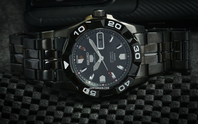 Seiko 5 Sports SNZH93K1 Automatic Black Dial Black Stainless Steel Strap