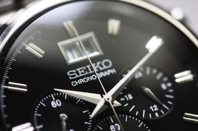 Seiko Chronograph SPC083P1 Neo Classic Black Dial Silver Stainless Steel Strap