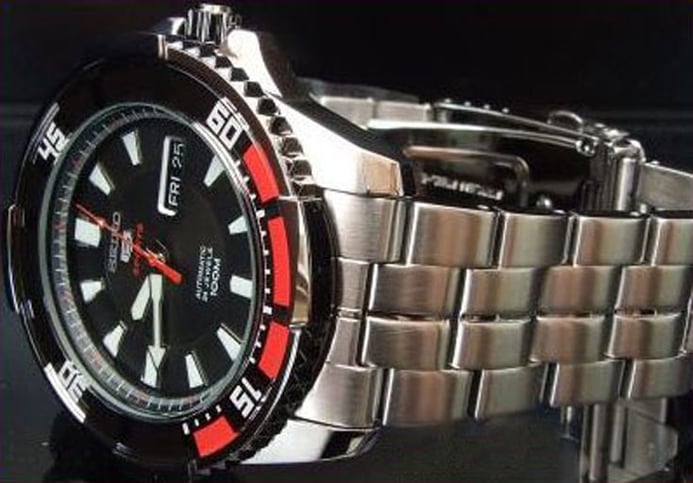 Seiko 5 Sports SRP207K1 Automatic Black Dial Stainless Steel Strap