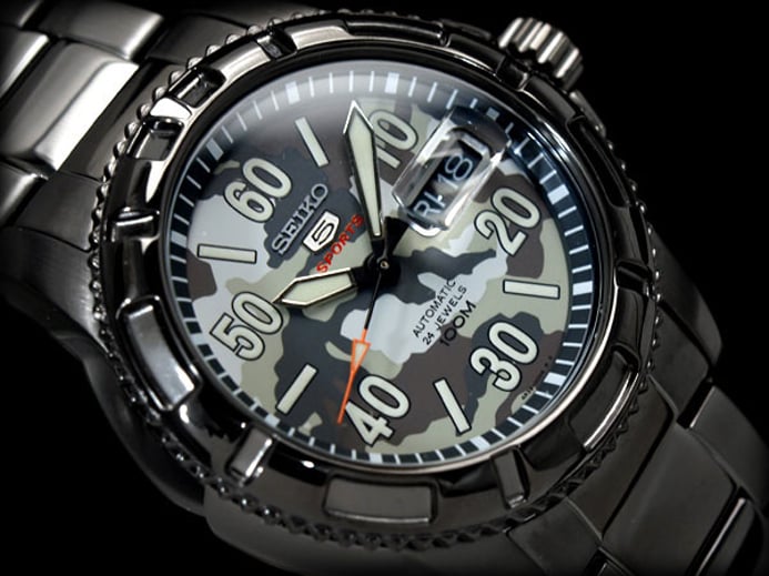 Seiko 5 Sports SRP225K1 Camouflage Dial Black Stainless Steel Strap