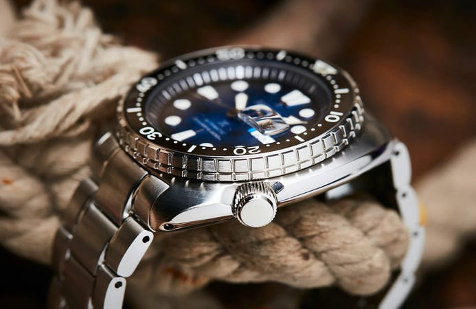 Seiko Prospex SRPE39K1 King Turtle Manta Ray Save The Ocean Stainless Steel Strap Special Edition