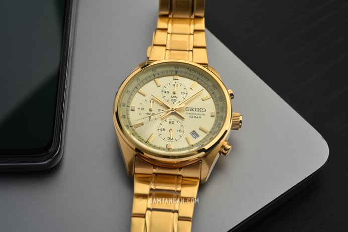 Seiko Chronograph SSB382P1 Gold Dial Gold Stainless Steel Strap