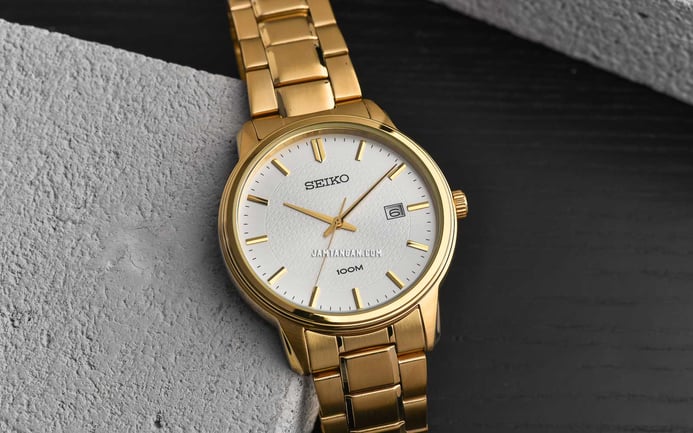Seiko Classic SUR198P1 Silver Dial Gold Tone Stainless Steel Strap