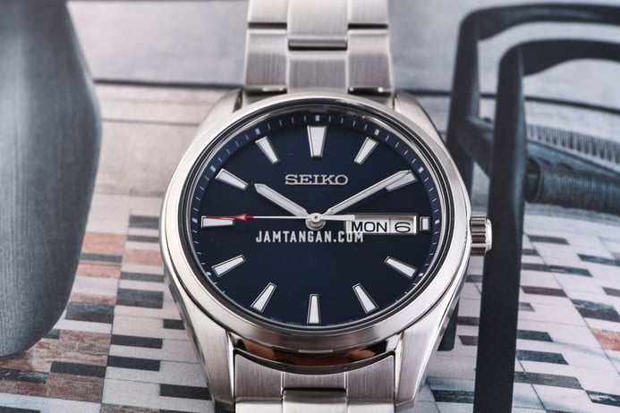 Seiko Classic SUR341P1 Blue Dial Stainless Steel Strap
