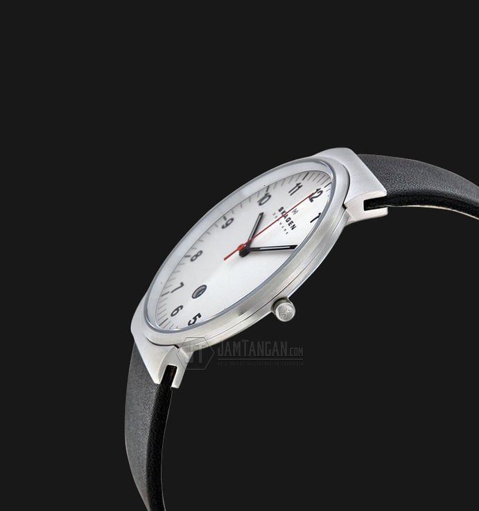 Skagen SKW6024 Klassic White Dial Black Leather Strap Watch