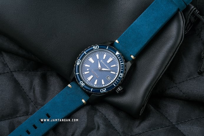 Spinnaker Vintage Fleuss SP-5056-03 Men Blue Dial Blue Leather Strap