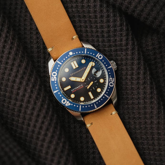 Spinnaker Vintage Croft SP-5058-08 Men Azure Blue Dial Tan Leather Strap