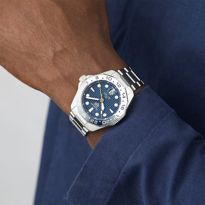 TAG Heuer Aquaracer WBP2010.BA0632 Professional 300 GMT Automatic Blue Dial Steel Strap
