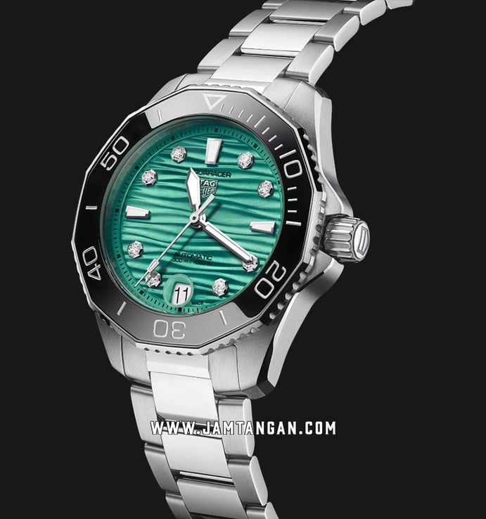 TAG Heuer Aquaracer WBP231K.BA0618 Professional 300 Green Dial Stainless Steel Strap